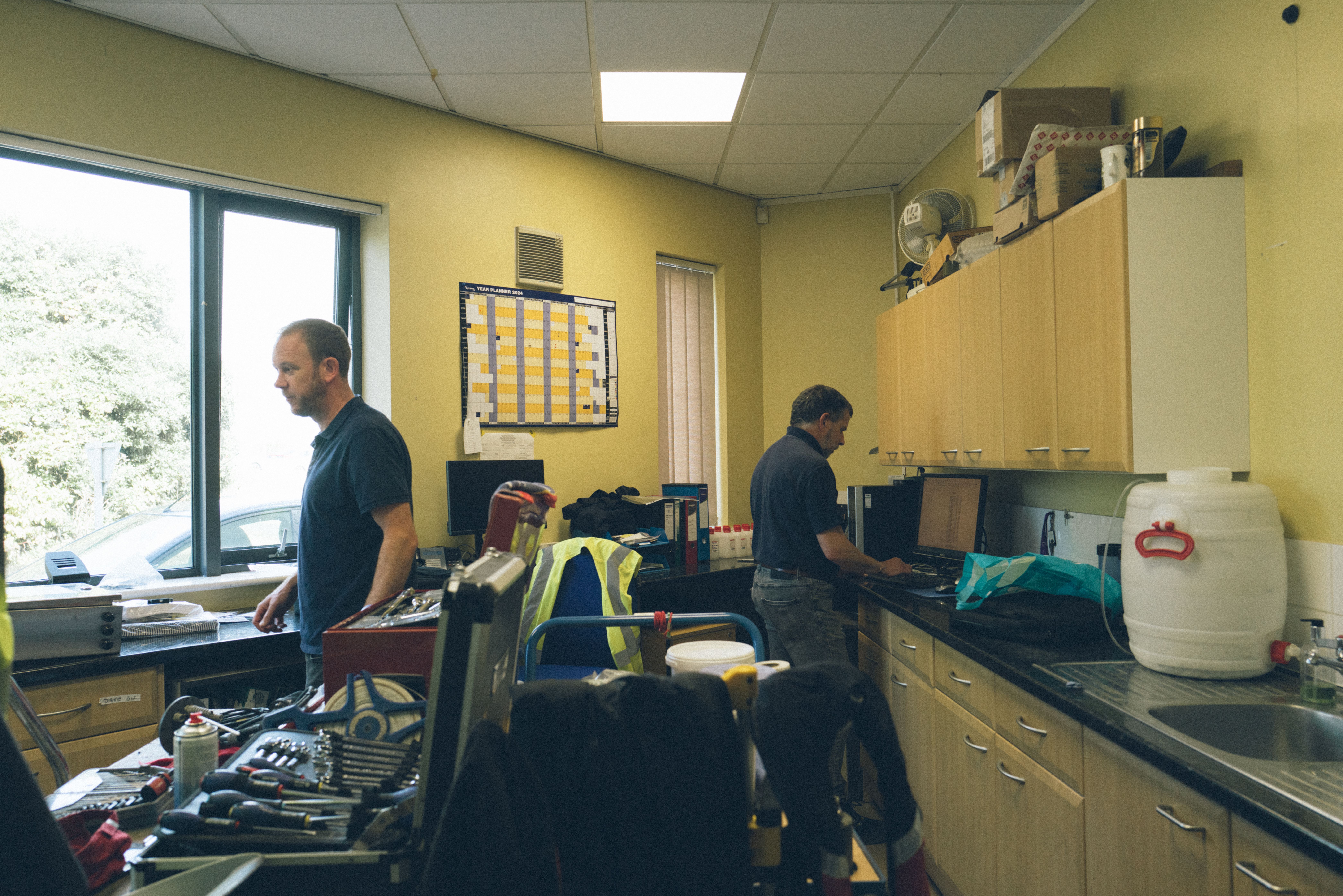 Two people in a laboratory.